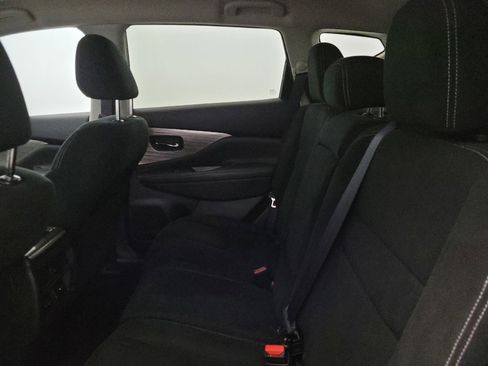 Used 2015 Nissan Murano S w/ Navigation Package AWD/4WD image 18
