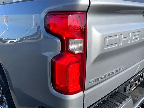 Used 2024 Chevrolet Silverado 1500 RST RWD image 29