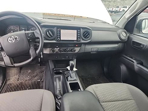 Used 2023 Toyota Tacoma 4x4 Double Cab image 13