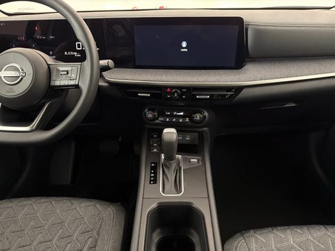 New 2026 Nissan Kicks SV FWD image 19