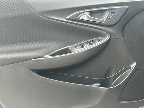 Used 2024 Chevrolet Malibu LT image 10