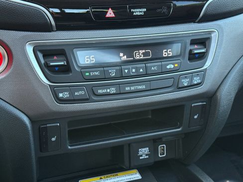 Used 2023 Honda Ridgeline RTL-E image 17