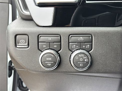 New 2026 GMC Sierra 2500 SLE w/ SLE Value Package; image 22