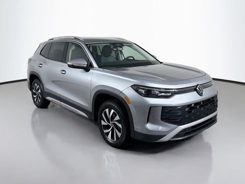 Certified 2026 Volkswagen Tiguan S AWD/4WD image 7
