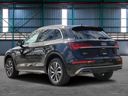 Used 2023 Audi Q5 2.0T Premium Plus w/ Premium Plus Package AWD/4WD image 3