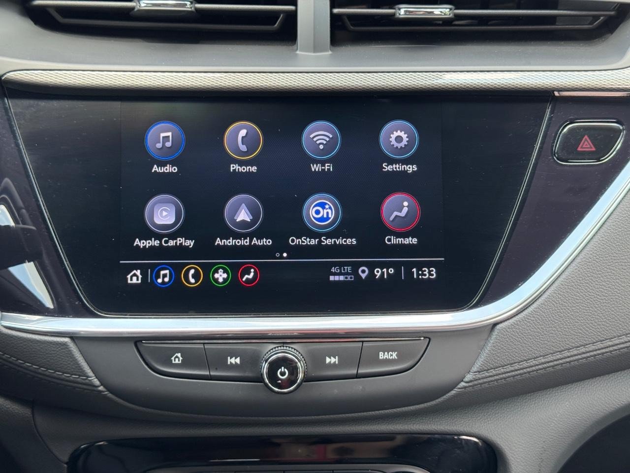 Used 2023 Buick Encore GX Essence w/ Experience Buick Package FWD image 14