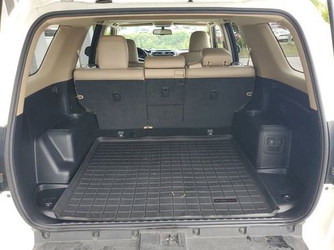 Used 2016 Toyota 4Runner Limited RWD image 10