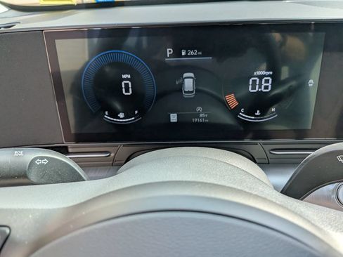 Certified 2024 Hyundai Kona SE AWD/4WD image 9