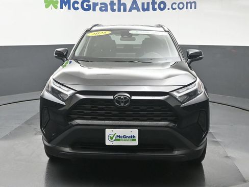 Used 2025 Toyota RAV4 XLE AWD/4WD image 6