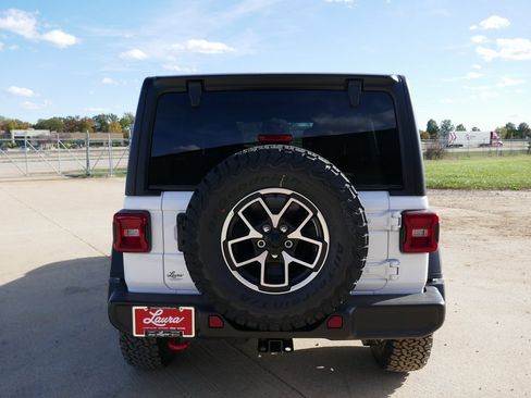 New 2026 Jeep Wrangler Unlimited Rubicon image 6