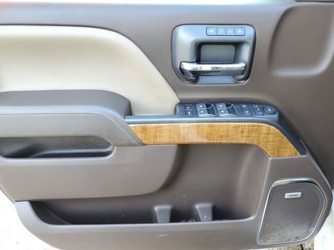 Used 2018 GMC Sierra 1500 SLT image 25