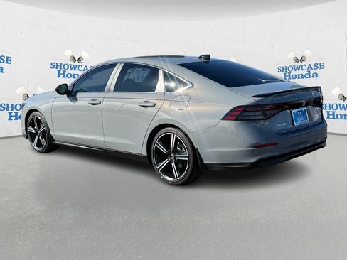 Used 2024 Honda Accord Sport image 5