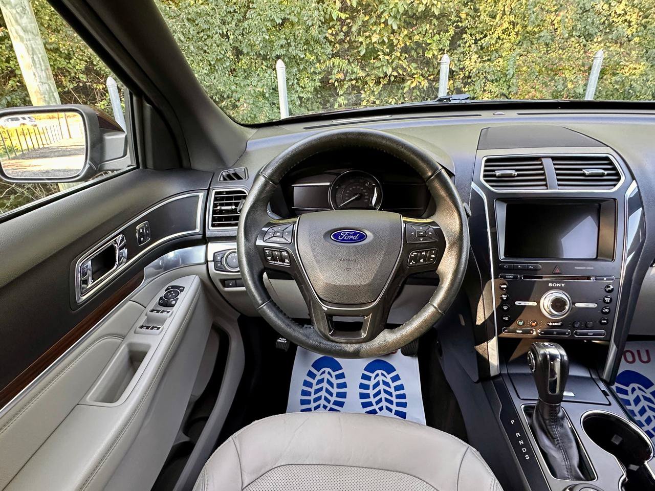 Used 2018 Ford Explorer Limited w/ Equipment Group 301A AWD/4WD image 20