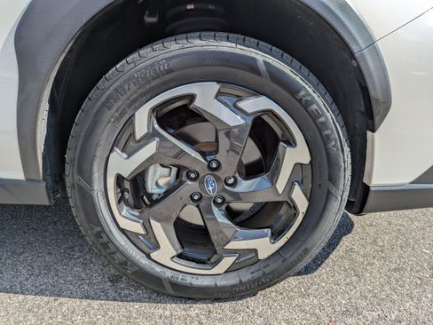 Used 2021 Subaru Crosstrek 2.5i Limited w/ Moonroof Package 2 image 12