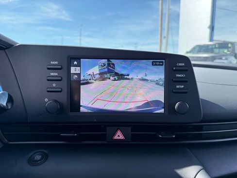 Certified 2025 Hyundai Elantra Sport FWD image 16