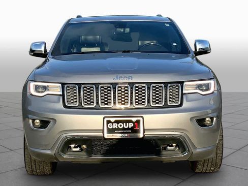 Used 2020 Jeep Grand Cherokee Overland AWD/4WD image 4