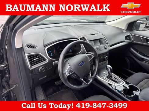 Used 2016 Ford Edge SEL FWD image 21