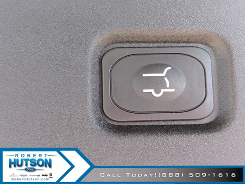 New 2026 Ford Expedition Platinum w/ Stealth Performance Package AWD/4WD image 11