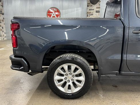 Used 2021 Chevrolet Silverado 1500 Custom image 17