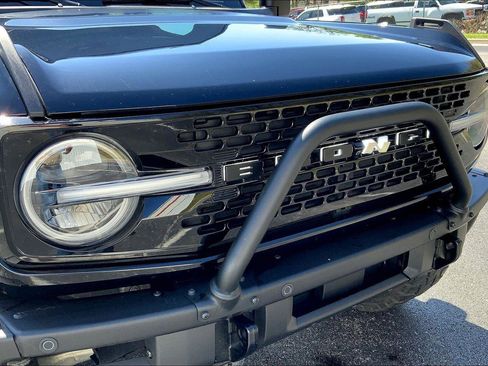 Used 2022 Ford Bronco Wildtrak AWD/4WD image 29