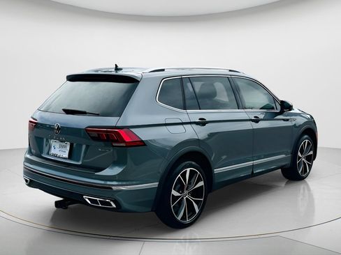 Used 2023 Volkswagen Tiguan SEL R-Line AWD/4WD image 5