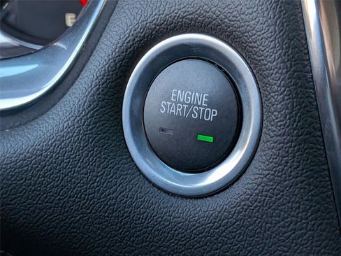 Used 2023 Chevrolet Traverse Premier w/ Redline Edition image 21