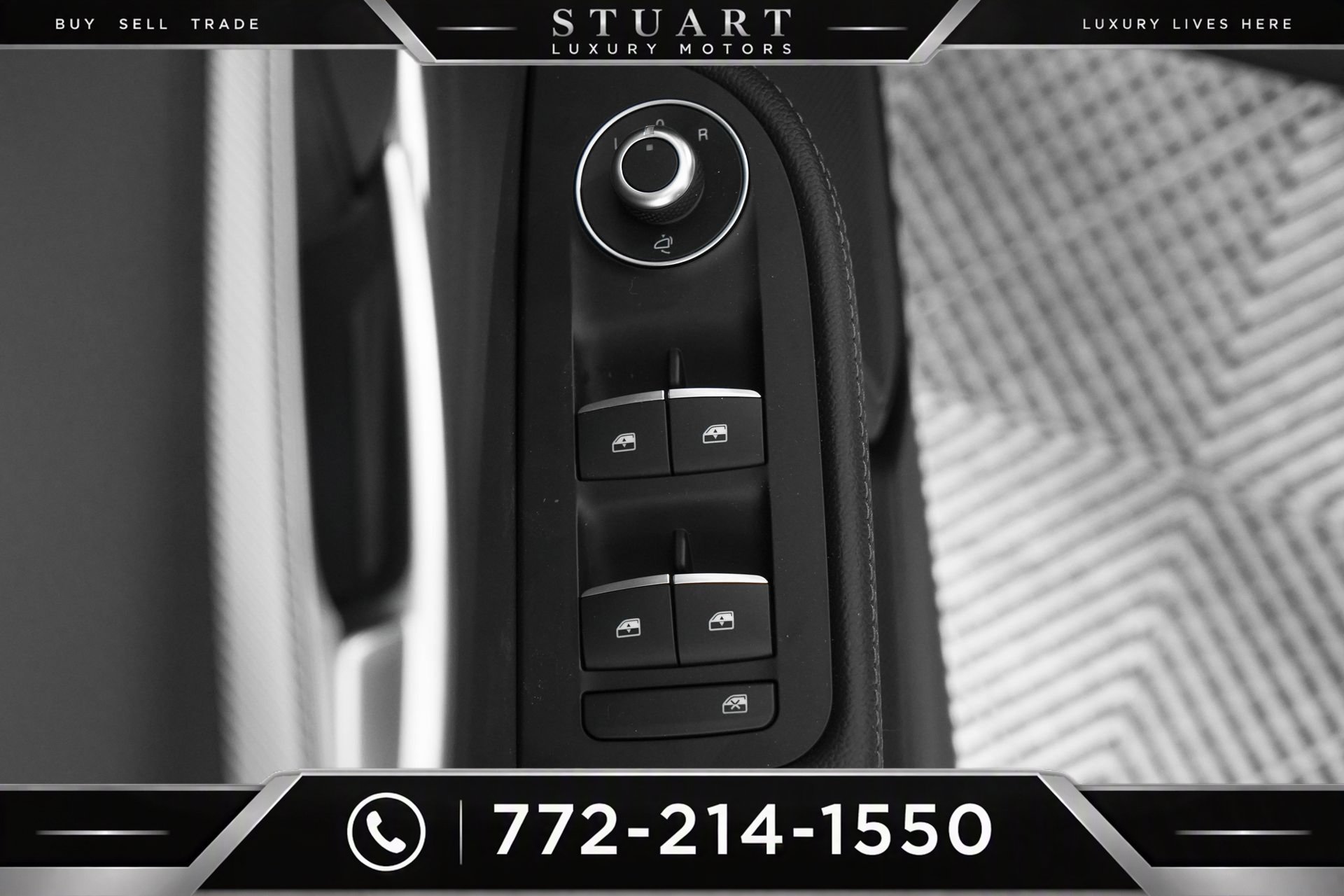 Used 2025 Alfa Romeo Giulia w/ Driving Assist Package RWD image 29