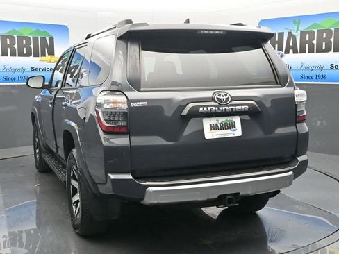 Used 2024 Toyota 4Runner TRD Off-Road image 4