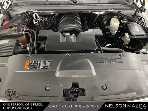 Used 2019 GMC Yukon SLT image 49