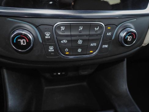 Certified 2023 Chevrolet Traverse LS w/ Safety Package FWD image 13