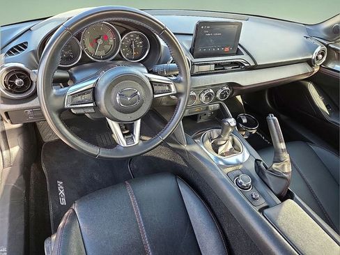 Used 2018 MAZDA MX-5 Miata Grand Touring image 13