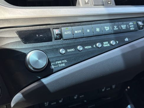 Used 2021 Lexus ES 250 w/ Premium Package AWD/4WD image 15