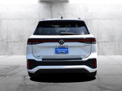 New 2026 Volkswagen Tiguan SE R-Line AWD/4WD image 6