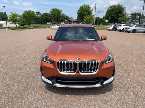 Used 2025 BMW X1 xDrive28i image 3