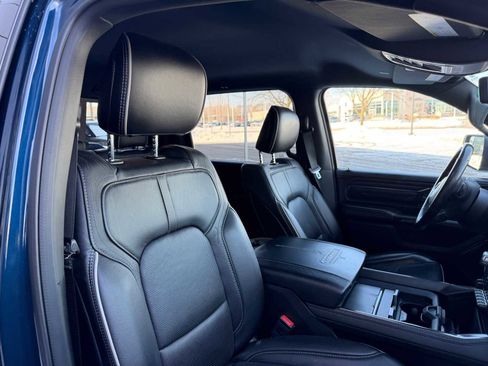 Used 2022 RAM 1500 Limited image 8