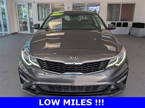 Used 2020 Kia Optima S image 3