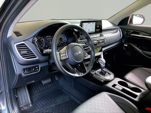 Used 2021 Kia Seltos SX AWD/4WD image 16