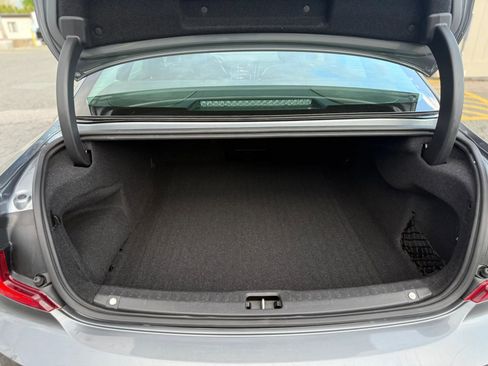 Used 2018 Volvo S90 T5 Momentum w/ Convenience Package FWD image 19