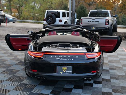 Used 2015 Porsche 911 Carrera 4S image 45