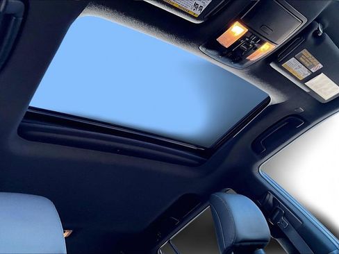 Used 2023 Lexus GX 460 Premium image 17