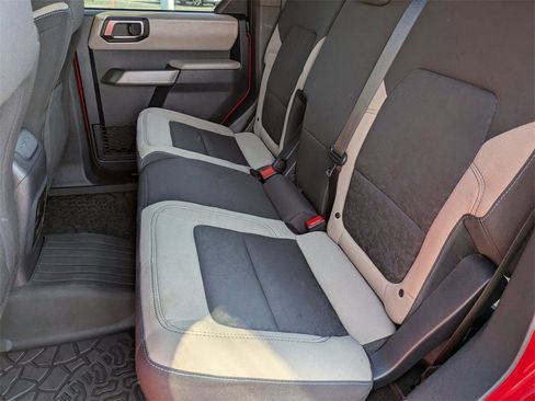 Used 2022 Ford Bronco Wildtrak image 18