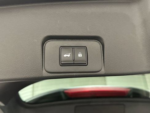Used 2023 Nissan Rogue SV w/ SV Premium B Package AWD/4WD image 26