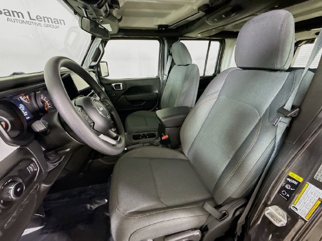 New 2026 Jeep Wrangler Unlimited Sport AWD/4WD image 19