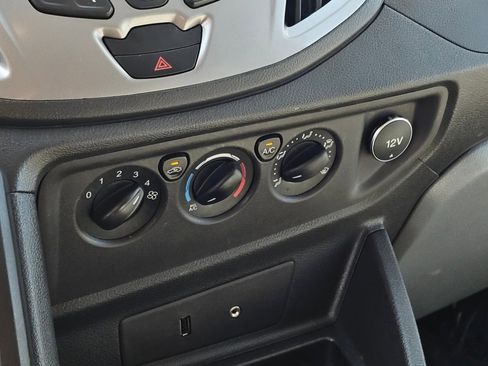 Used 2015 Ford Transit 350 XLT image 9