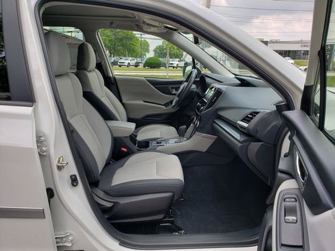 Used 2020 Subaru Forester Premium AWD/4WD image 16