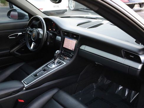 Used 2017 Porsche 911 Carrera image 45