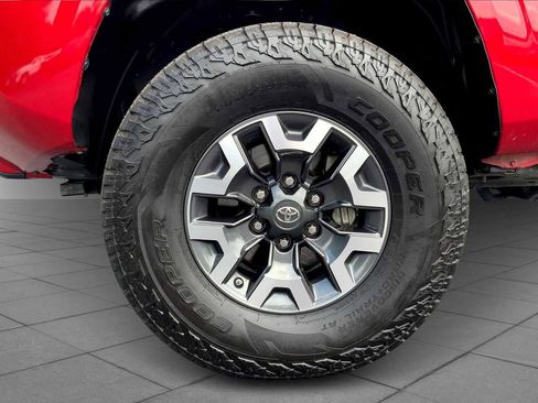 Certified 2023 Toyota Tacoma SR image 10