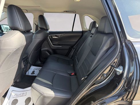 Used 2025 Toyota RAV4 XLE Premium image 13