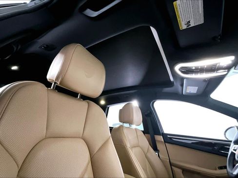 Used 2018 Porsche Macan S image 13