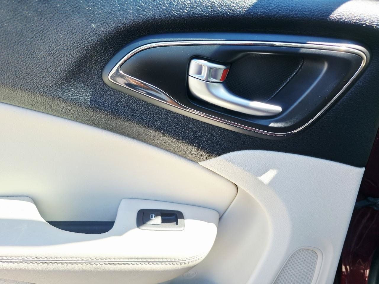 Used 2015 Chrysler 200 C w/ Navigation & Sound Group I AWD/4WD image 22
